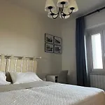Apartman Vinicio's House