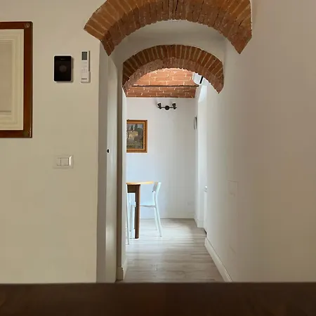 Vinicio's House Carmignano