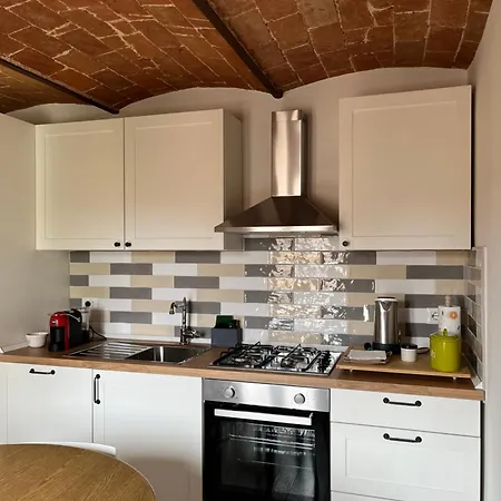 Vinicio's House Apartment Carmignano